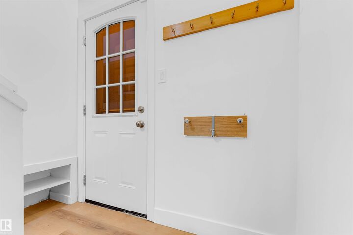 Property Photo:  7303 130 Ave NW  AB T5C 1Y1 