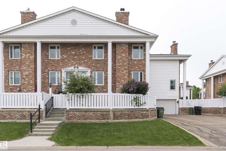 Property Photo:  5010 147 Street NW  AB T6H 5E7 