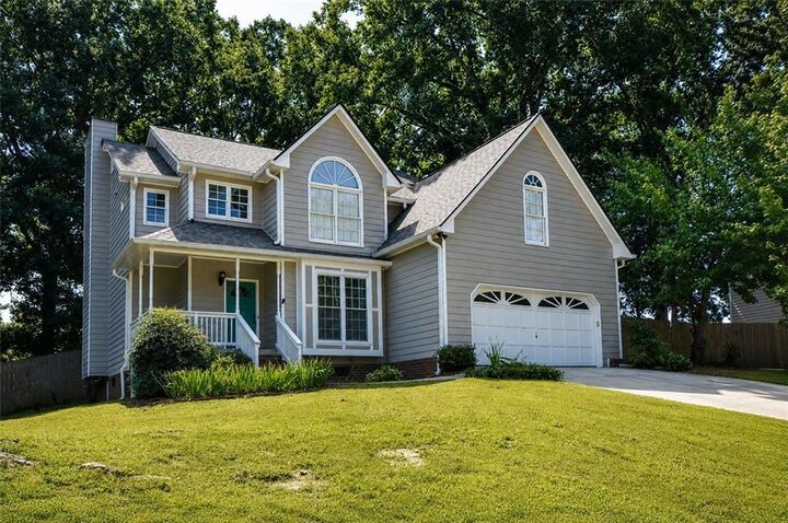 Property Photo:  136 Springcrest Trail  GA 30046 
