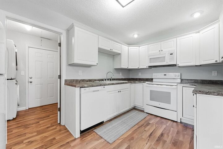 Property Photo:  154 W 1st Street  IN 46783 