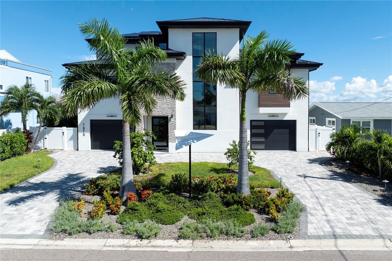 Property Photo:  7973 Causeway Boulevard N  FL 33707 
