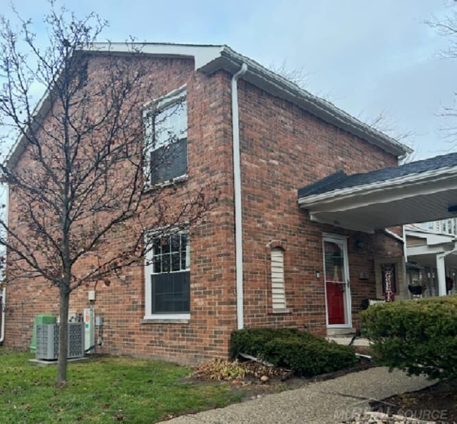 Property Photo:  3551 Crooks Road  MI 48073 