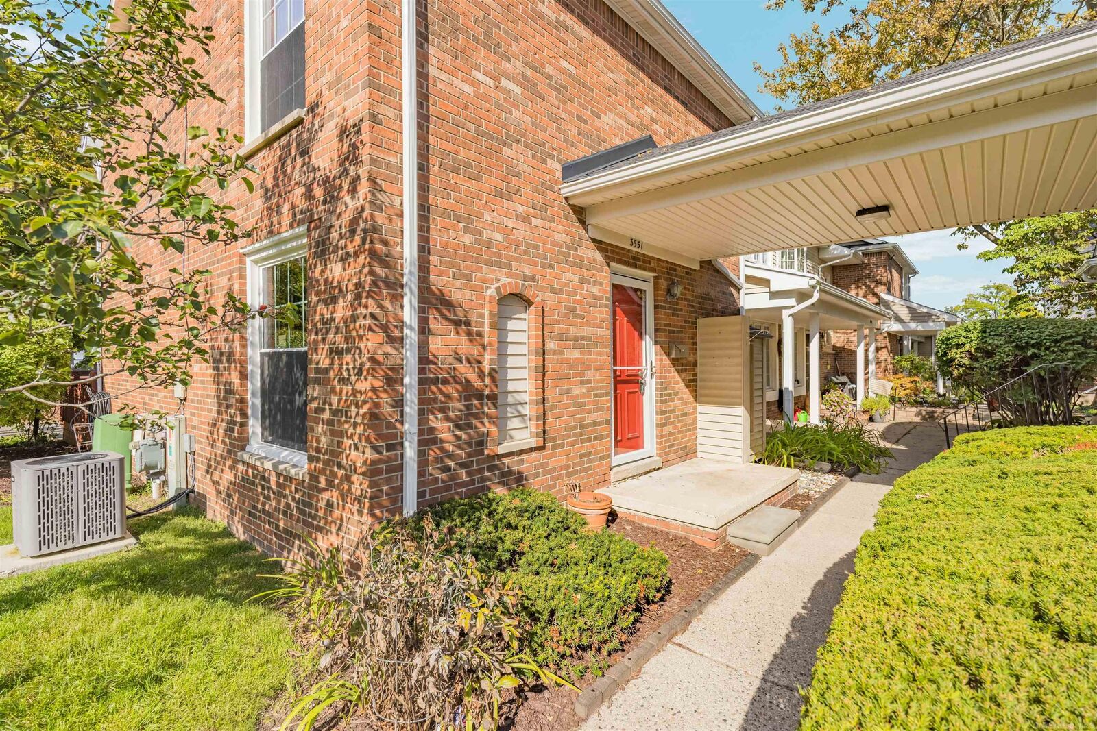 Property Photo:  3551 Crooks Road  MI 48073 