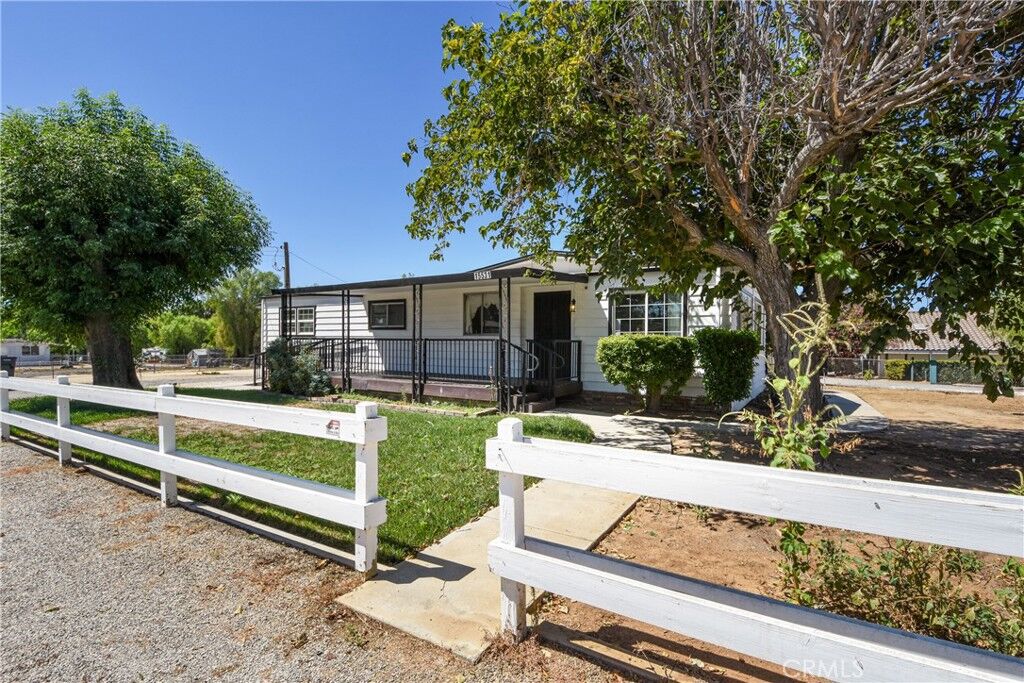 Property Photo:  15531 Winchester  CA 92508 