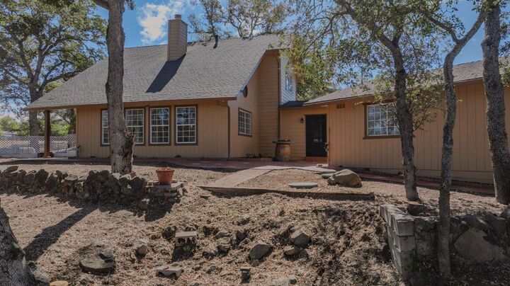 Property Photo: 8010 Hedgepeth Road CA 95252