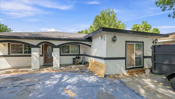 Property Photo:  2419 Nightingale Avenue  CA 95205 