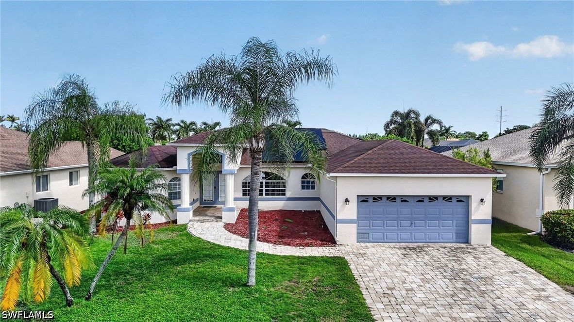 Property Photo: 16689 Wellington Lakes Circle FL 33908