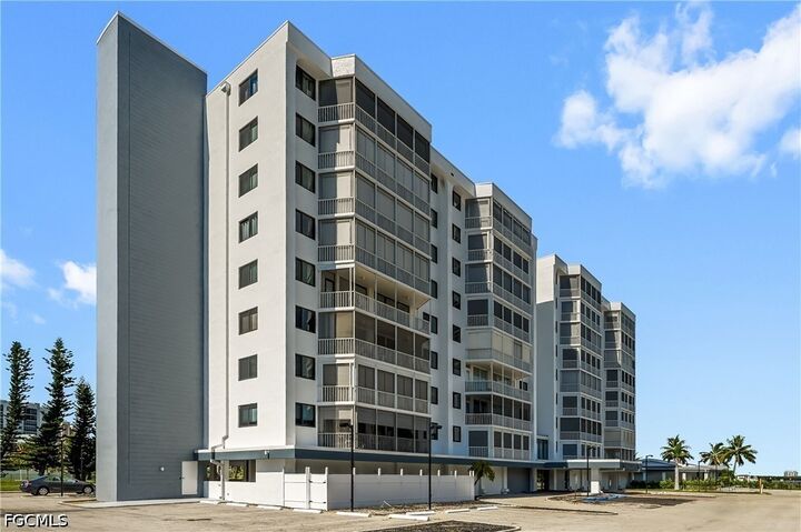 Property Photo:  8401 Estero Boulevard 304  FL 33931 