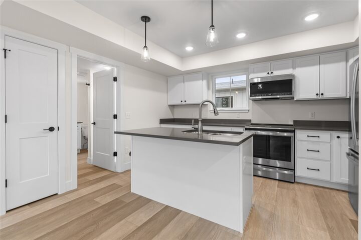 Property Photo:  1261 Idaho Street B  MT 59801 