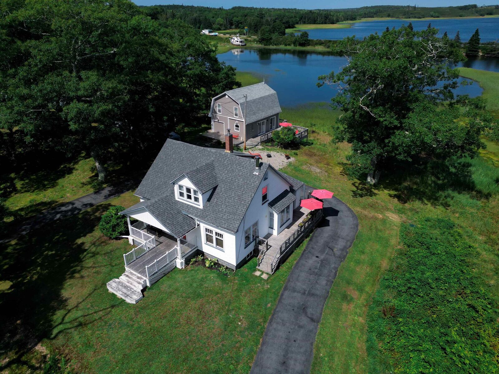 Property Photo:  127 Chemin Old Oak Road  NS B0W 1W0 