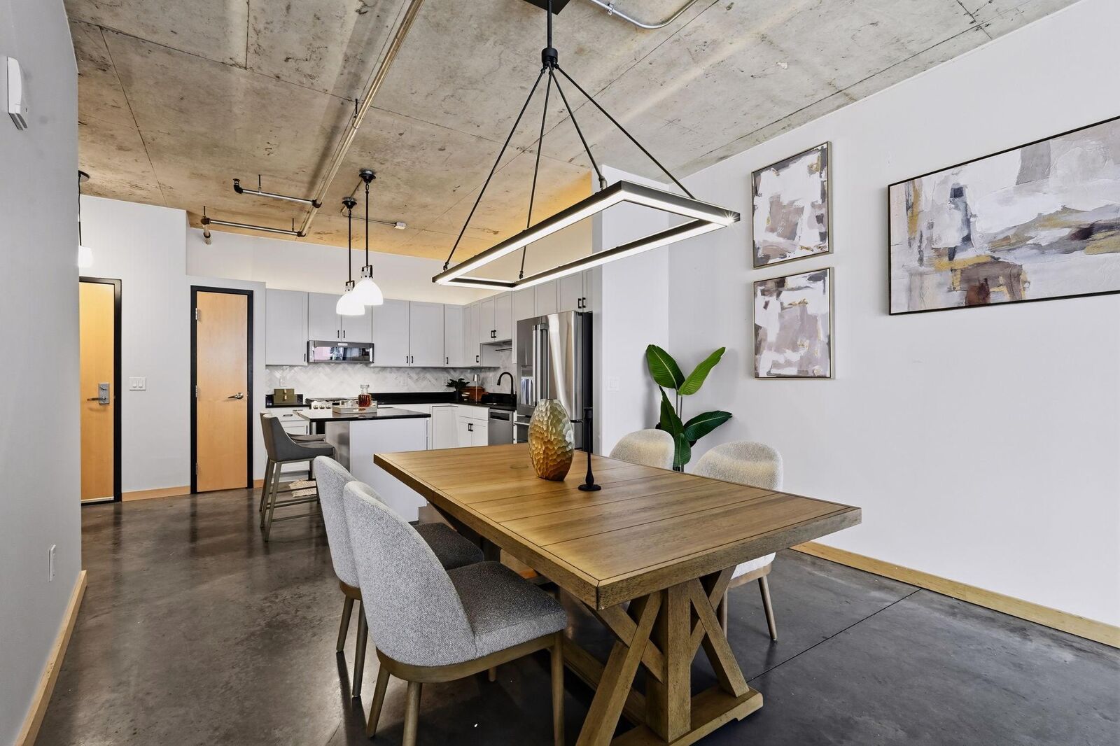 Property Photo: 720 N 4th Street 703 MN 55401
