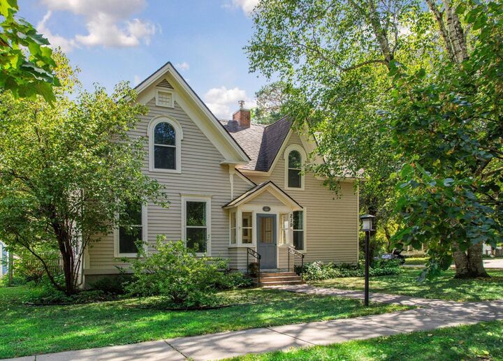 Property Photo: 219 Nevada Street MN 55057