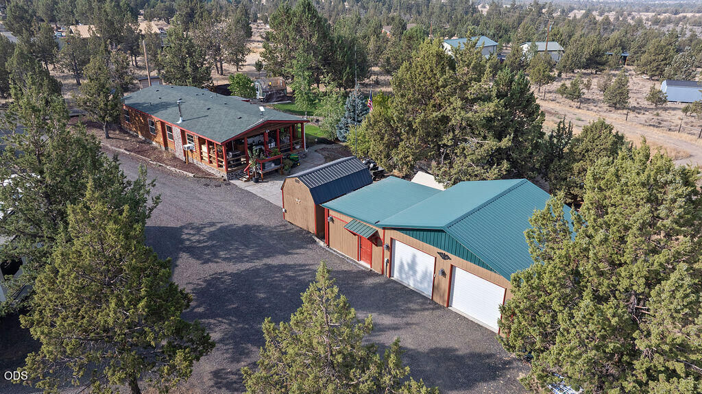 Property Photo: 15491 SE Paiute OR 97754