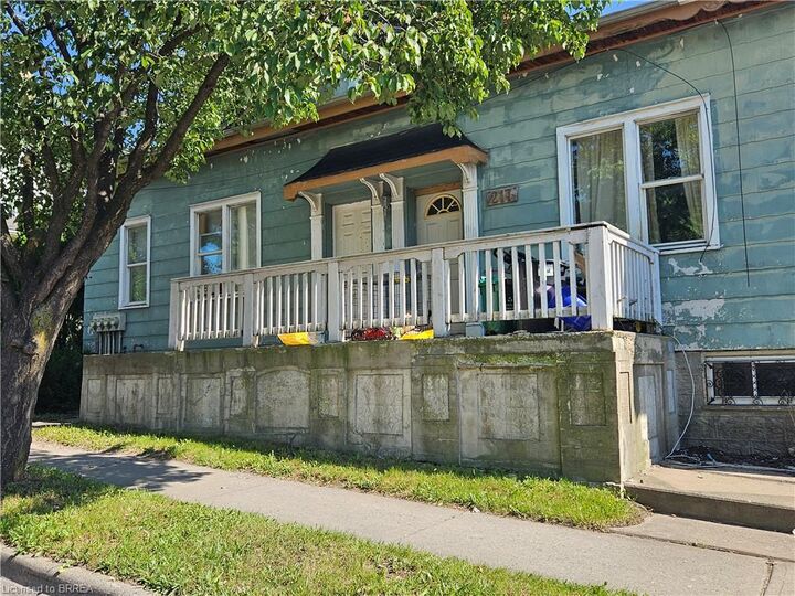Property Photo:  217-219 Dalhousie Street  ON N3S 3T8 