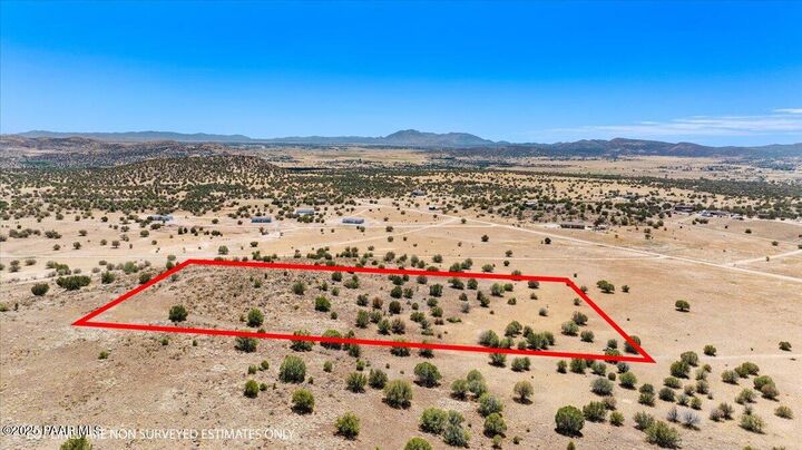 Property Photo:  1555 E Great Place  AZ 86334 