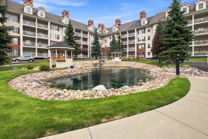 Property Photo:  151 Country Village Road NE 2453  AB T3K 5X5 