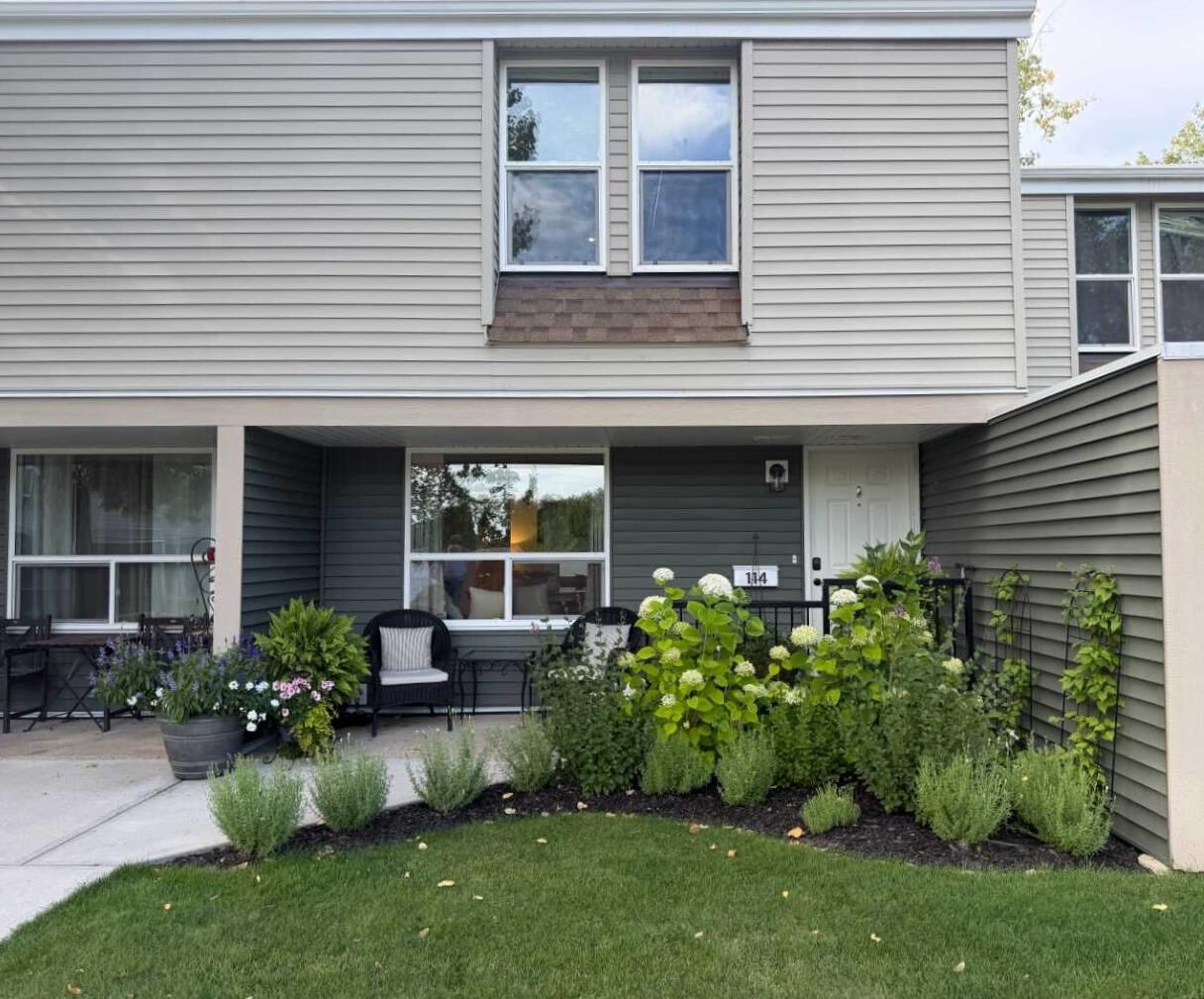 Property Photo:  9501 72 Avenue 114  AB T8V 6A1 