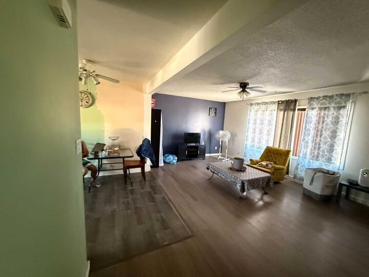 Property Photo:  1126 6 Avenue  AB T9W 1G2 