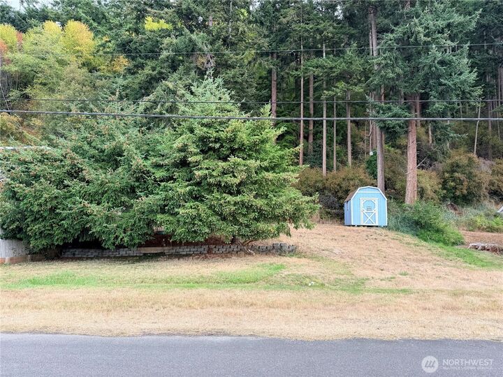 Property Photo:  3687  Shorewood Avenue  WA 98253 