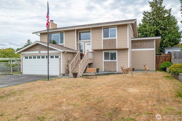 Property Photo: 809 NE Perkins Street WA 98239