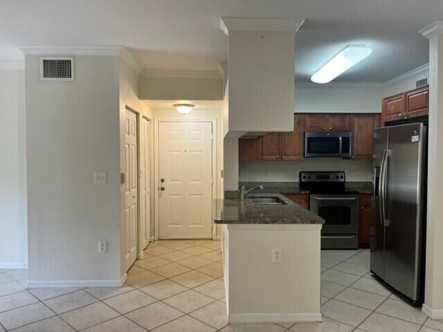 Property Photo:  6410 Emerald Dunes Drive  FL 33411 