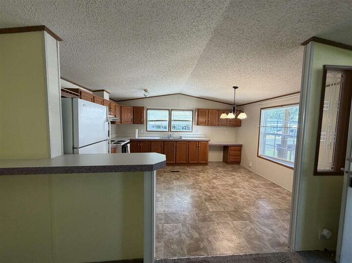 Property Photo:  11 Fairoaks Drive  IN 47374 