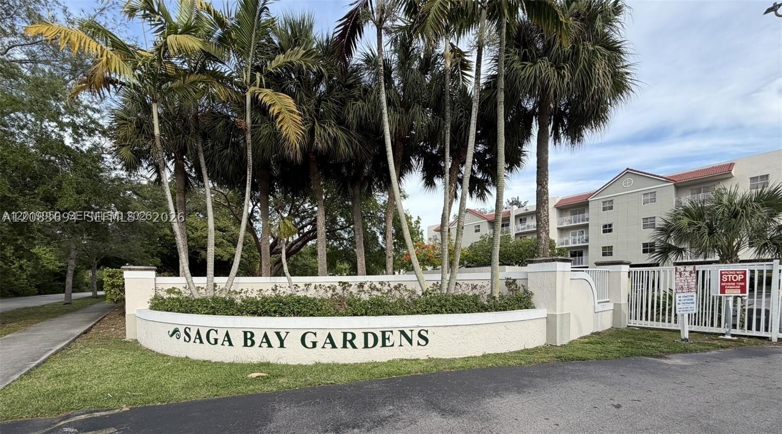 Property Photo: 8240 SW 210th St 101 FL 33189