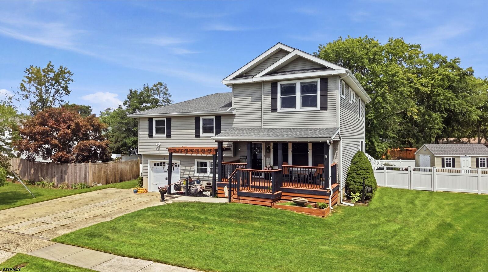 Property Photo:  16 Fresh Spring Cove  NJ 08244 