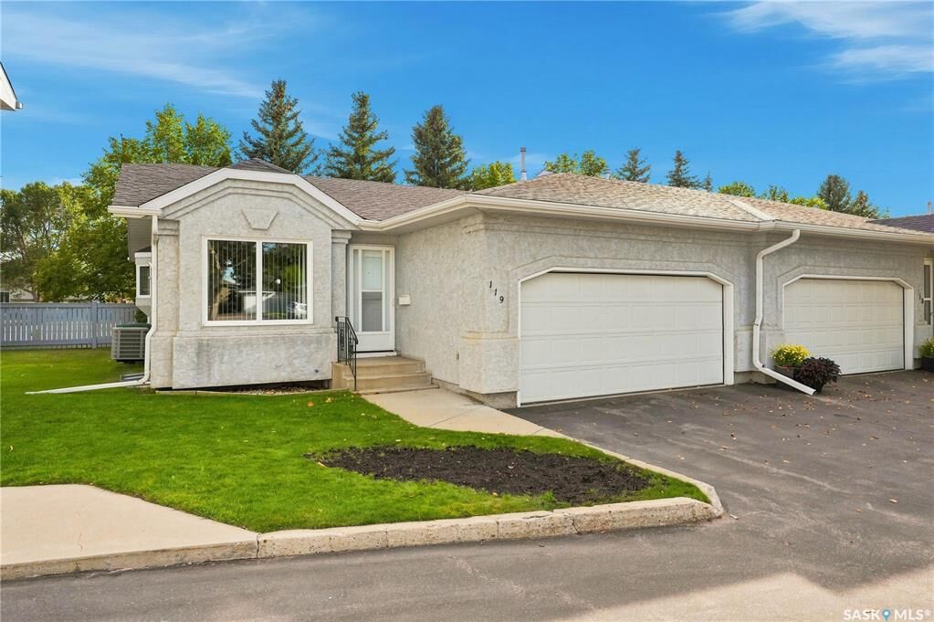Property Photo: 636 Heritage Lane 119 SK S7H 5P9