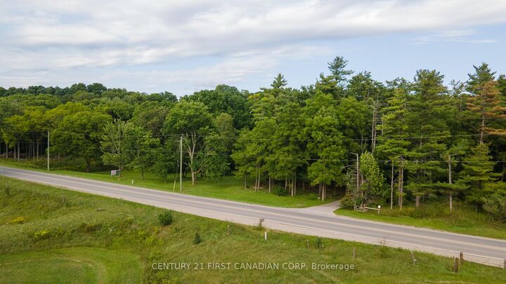 Property Photo: 2546 Westdel Bourne N/A ON N6K 4R3