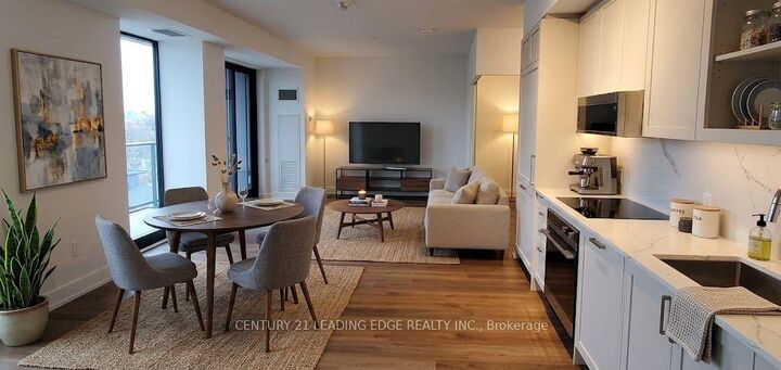Property Photo:  250 Lawrence Avenue W Ph901  ON M4N 1T4 