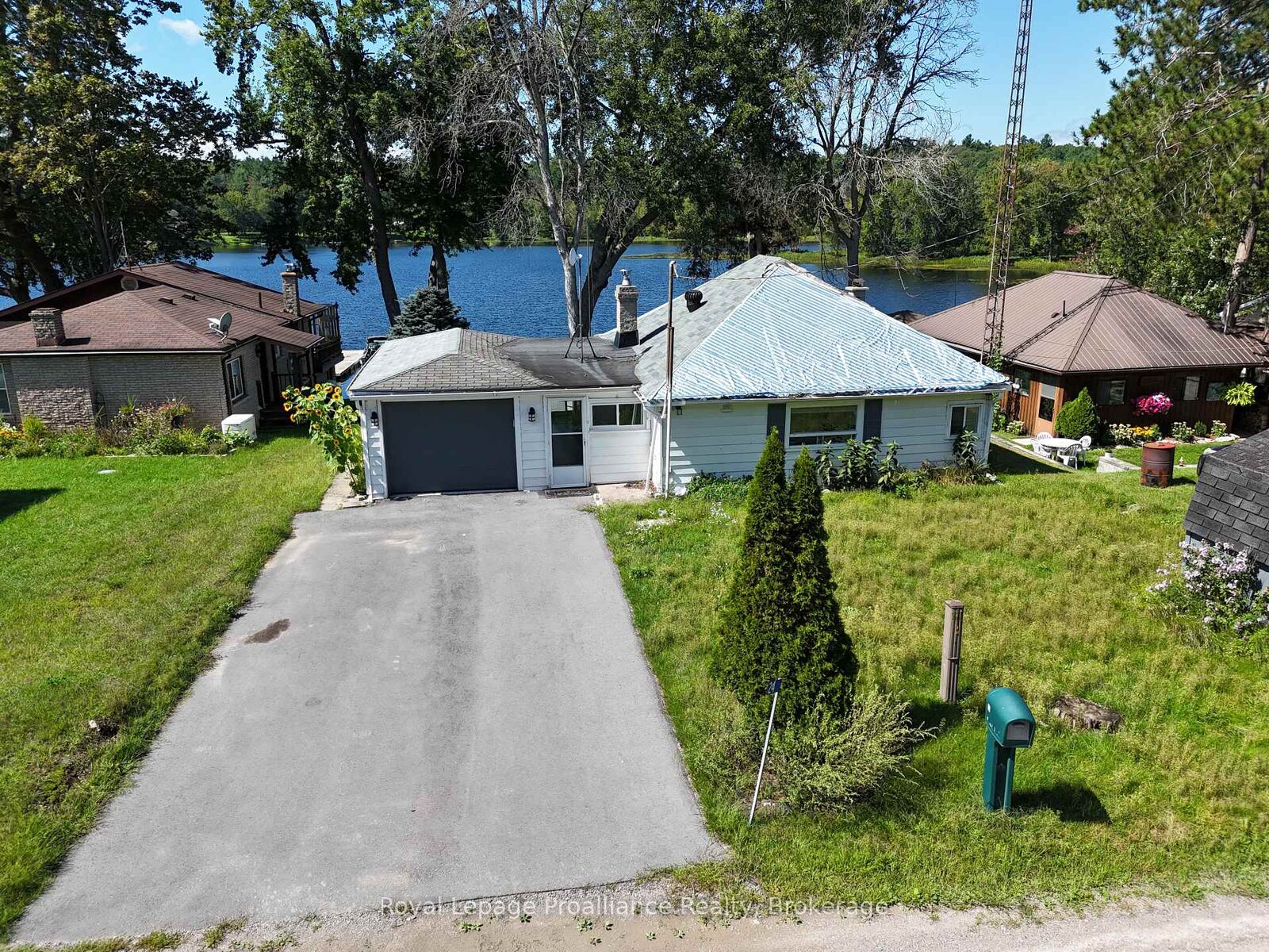 Property Photo: 24 Cosy Cove Lane ON K0K 3J0