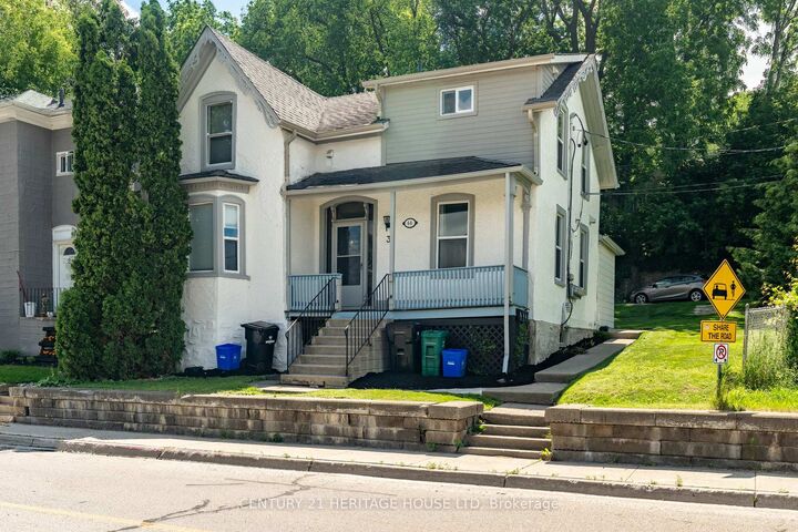 Photo de la propriété:  66 Queen Street W  ON N3C 1G1 