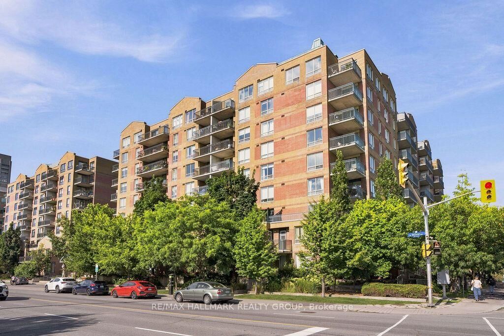 Property Photo:  45 Holland Avenue 408  ON K1Y 4S3 