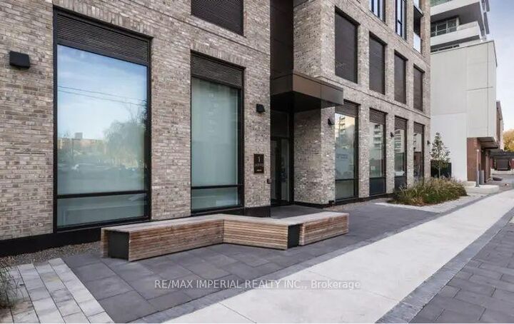 Property Photo:  1 Jarvis Street 1015  ON L8R 0A8 