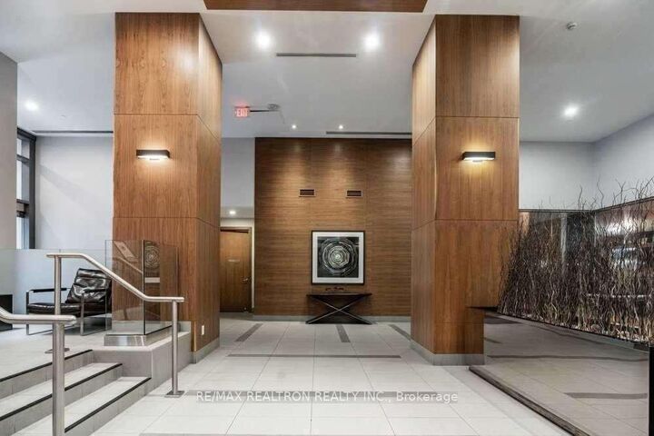 Property Photo:  295 Adelaide Street W 2003  ON M5V 0L4 