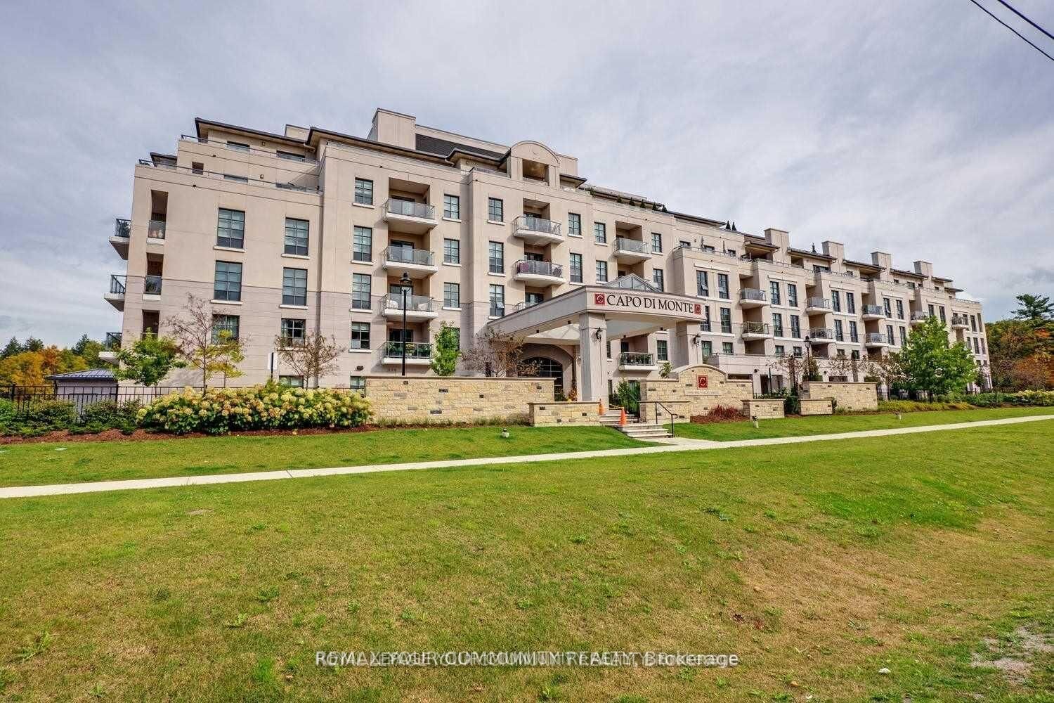 Property Photo:  9099 Pine Drive 3-21  ON L4H 4M1 