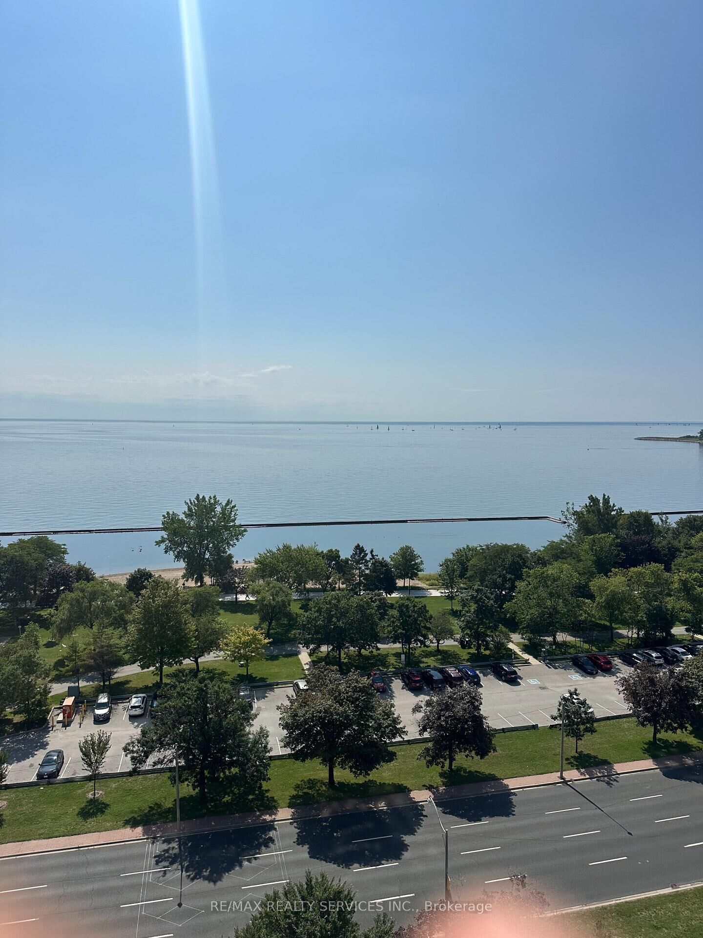 Property Photo:  1926 Lakeshore Boulevard W 1508  ON M6S 1A1 