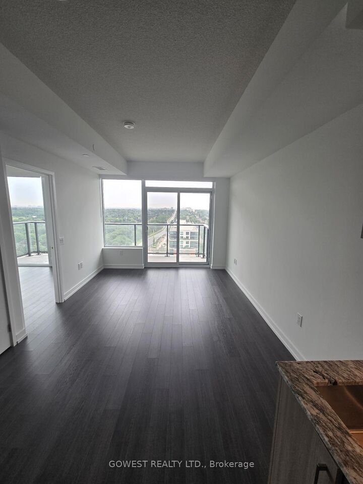 Property Photo:  4010 Eglinton Avenue W 2001  ON M9A 0G5 