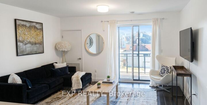 Property Photo:  26 Wellington Street 402  ON L2R 5P8 