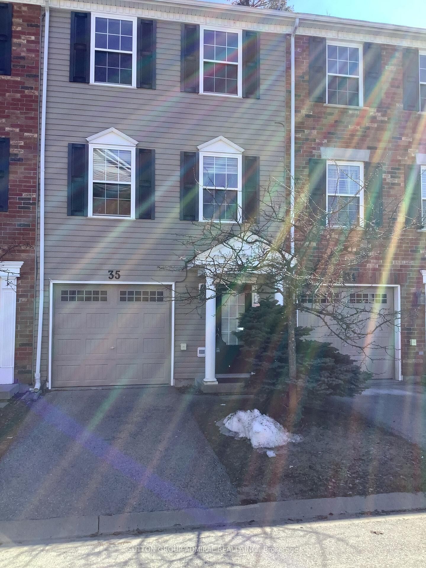 Property Photo:  91 Coughlin Road 35  ON L4N 0L5 