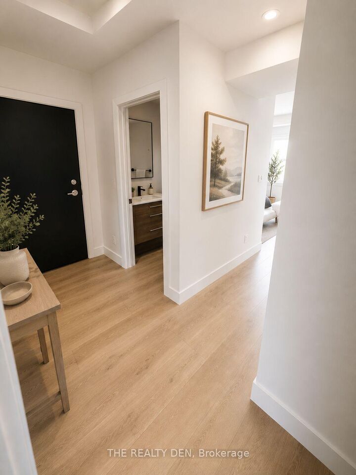 Property Photo:  144 Alma Street 304  ON N2K 0B0 