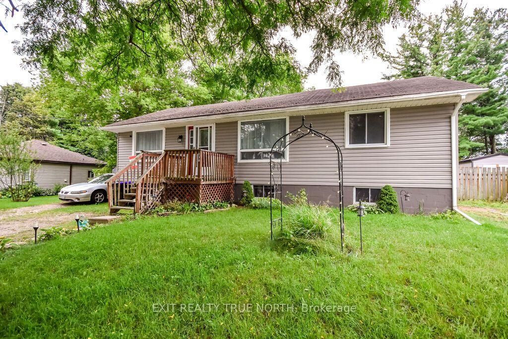 Property Photo:  130 Sydenham Street  ON L0M 1B0 