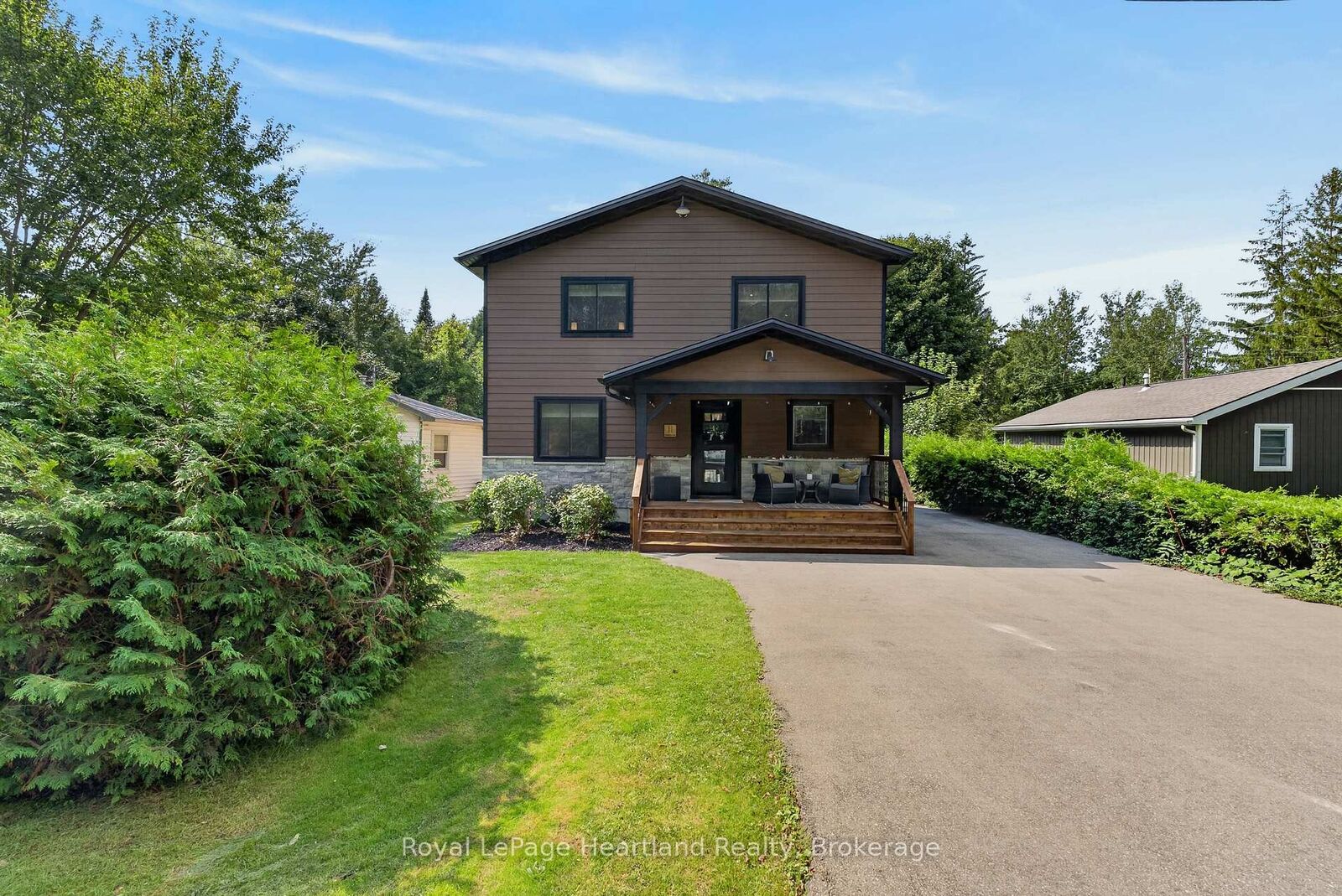 Property Photo:  11 Maitland Avenue  ON N7A 3X8 