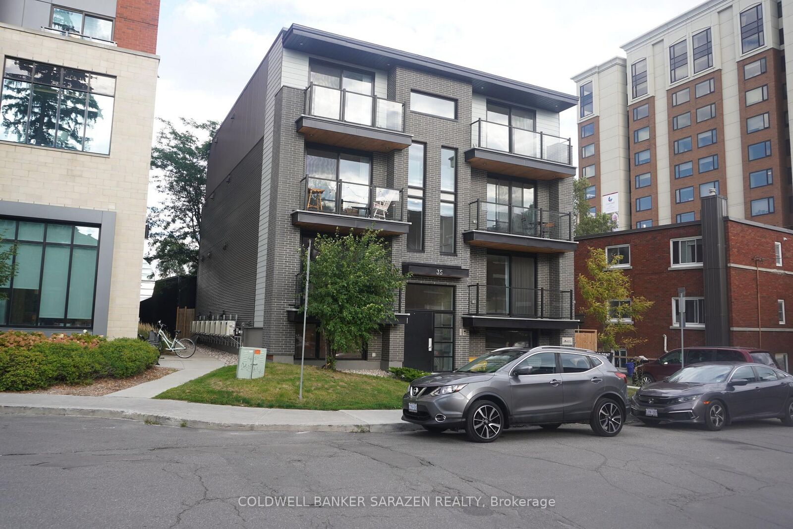 Property Photo:  35 Monk Street 2  ON K1S 3Y7 
