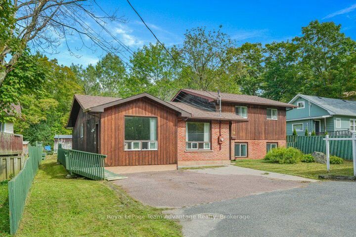 Property Photo:  30A Forest Street  ON P2A 2P9 