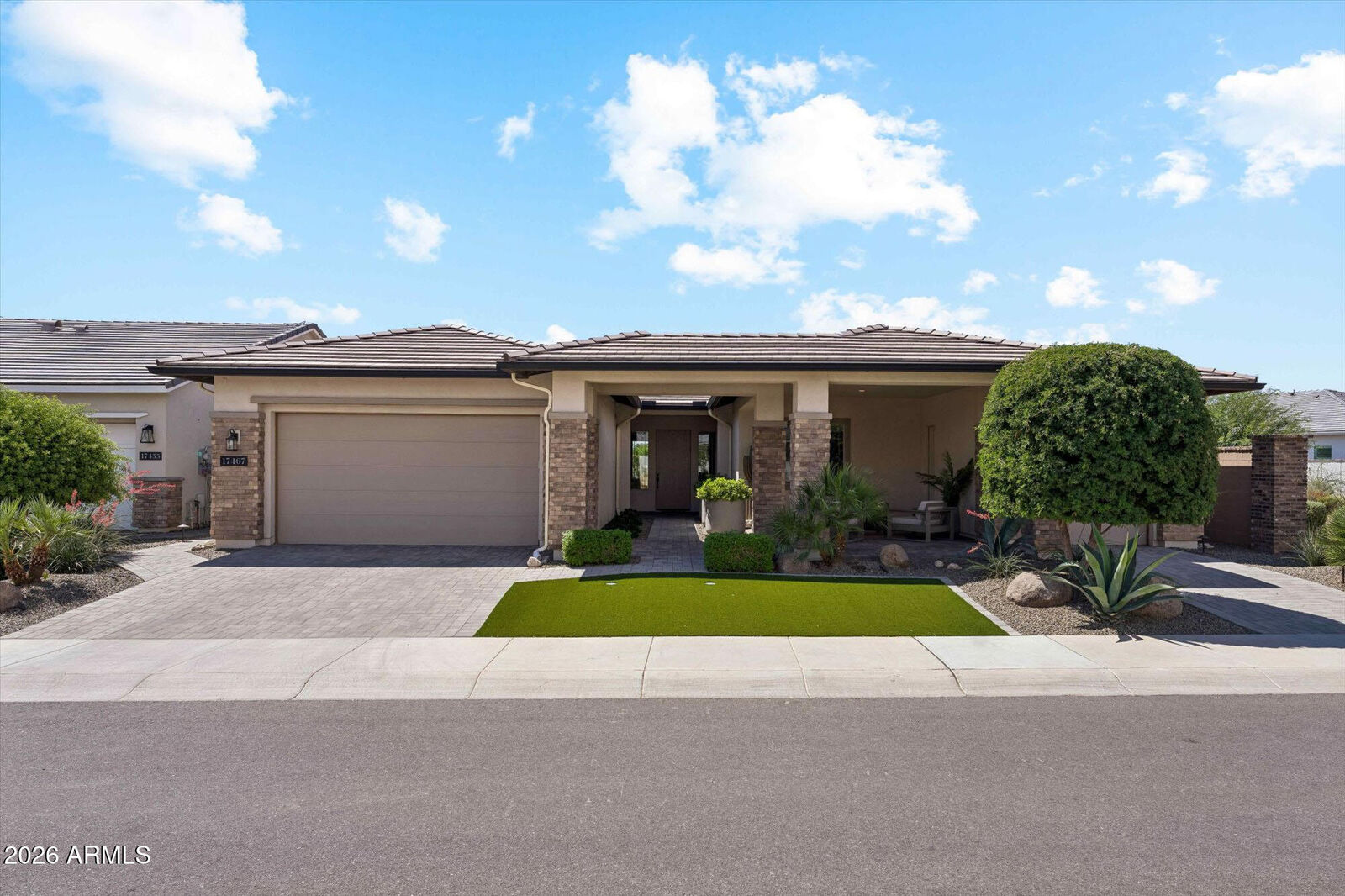 Property Photo: 17467 W Guthrie Street AZ 85388