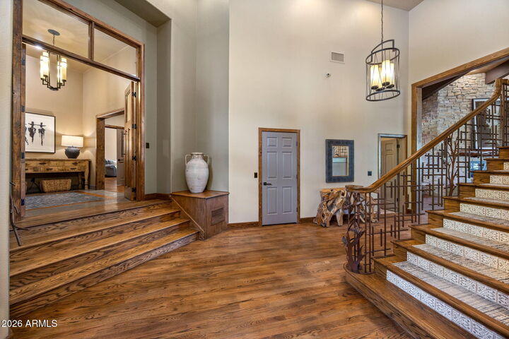Property Photo: 2163 Creekside Court AZ 85935