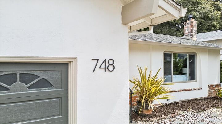 Property Photo: 748 Paula Lane CA 94952
