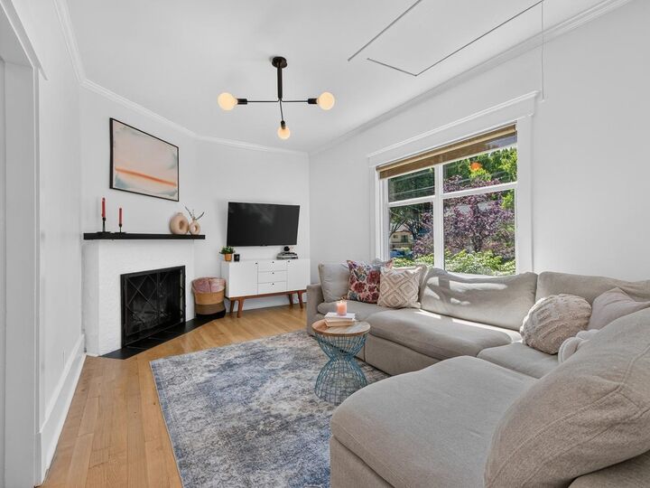 Property Photo:  3730 Windsor Street  BC V5V 4N7 